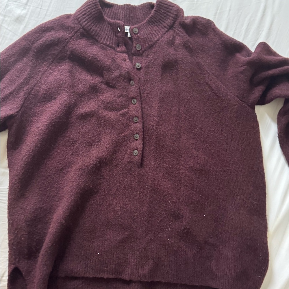 Women's Burgundy Sweater